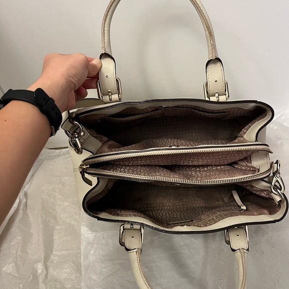 Kate Spade purse - Picture 15 of 16